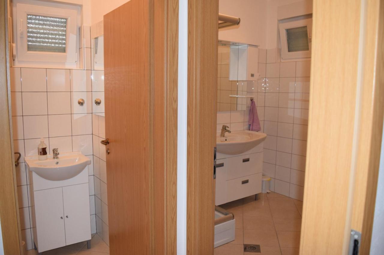 Apartman Julka ซูโกชัน ภายนอก รูปภาพ